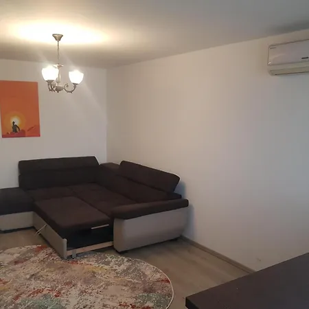 Apartment Cristina *