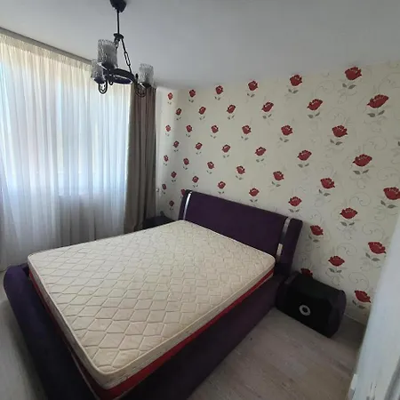 Apartment Cristina *